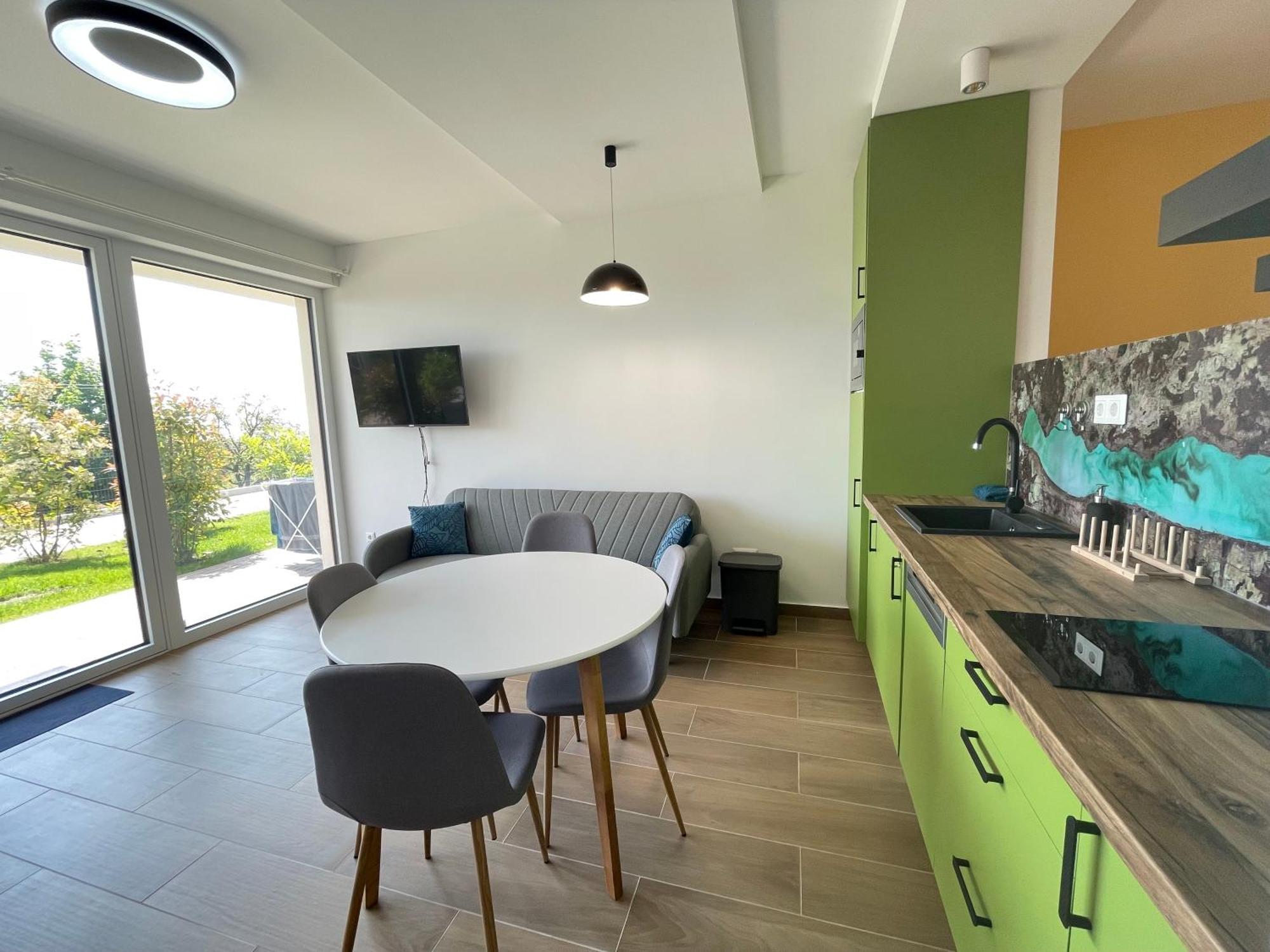 Panorama Superior Apartments - Pool, Garden, Parking Balatonalmadi Exterior photo