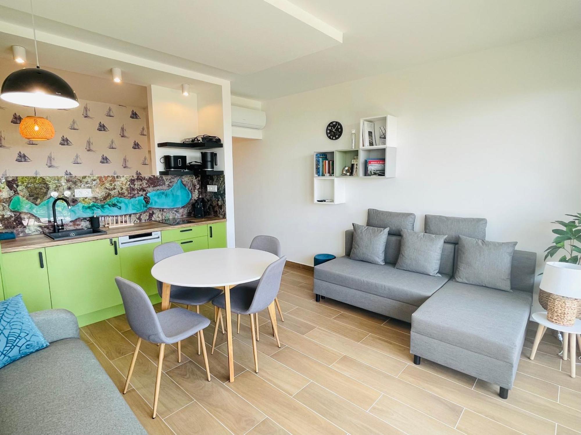 Panorama Superior Apartments - Pool, Garden, Parking Balatonalmadi Exterior photo